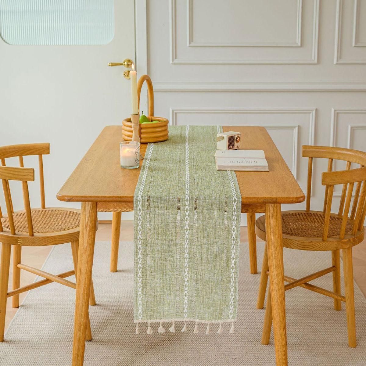 Solid Colour Woven Hollow Fringe Table Runner Home Dining Tablecloth Decoration - 33x183cm-Green V528-TR-GREEN-33-183-730865