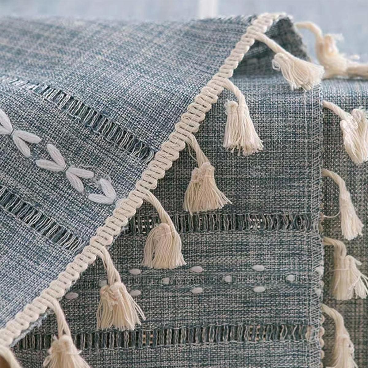 Solid Colour Woven Hollow Fringe Table Runner Home Dining Tablecloth Decoration - 33x183cm-Green V528-TR-GREEN-33-183-730865