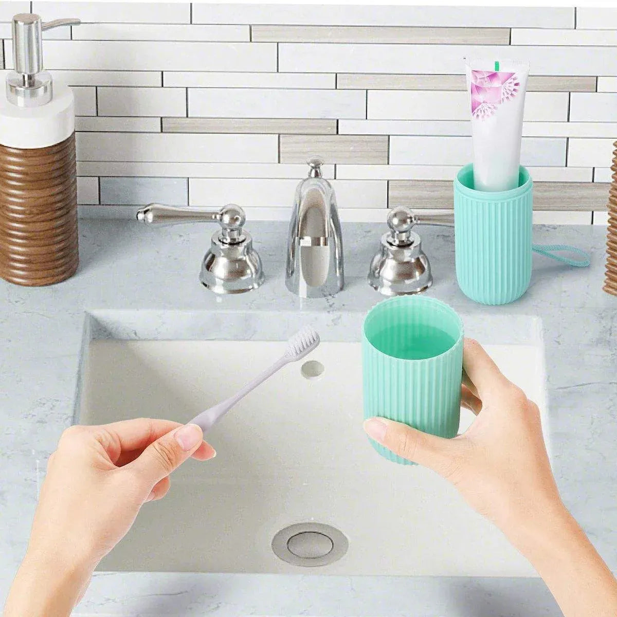 Travel Toothbrush and Toothpaste Holder Portable Bathroom Storage Box Case Cover - Green V528-WASHING-CUP-GRREN-576373