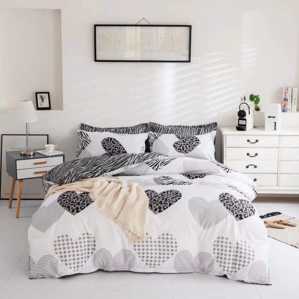 Dreamfields - Twin Hearts Quilt Cover Set - (2pcs, Single Size) V535-QC-TWIN-HEARTS-S