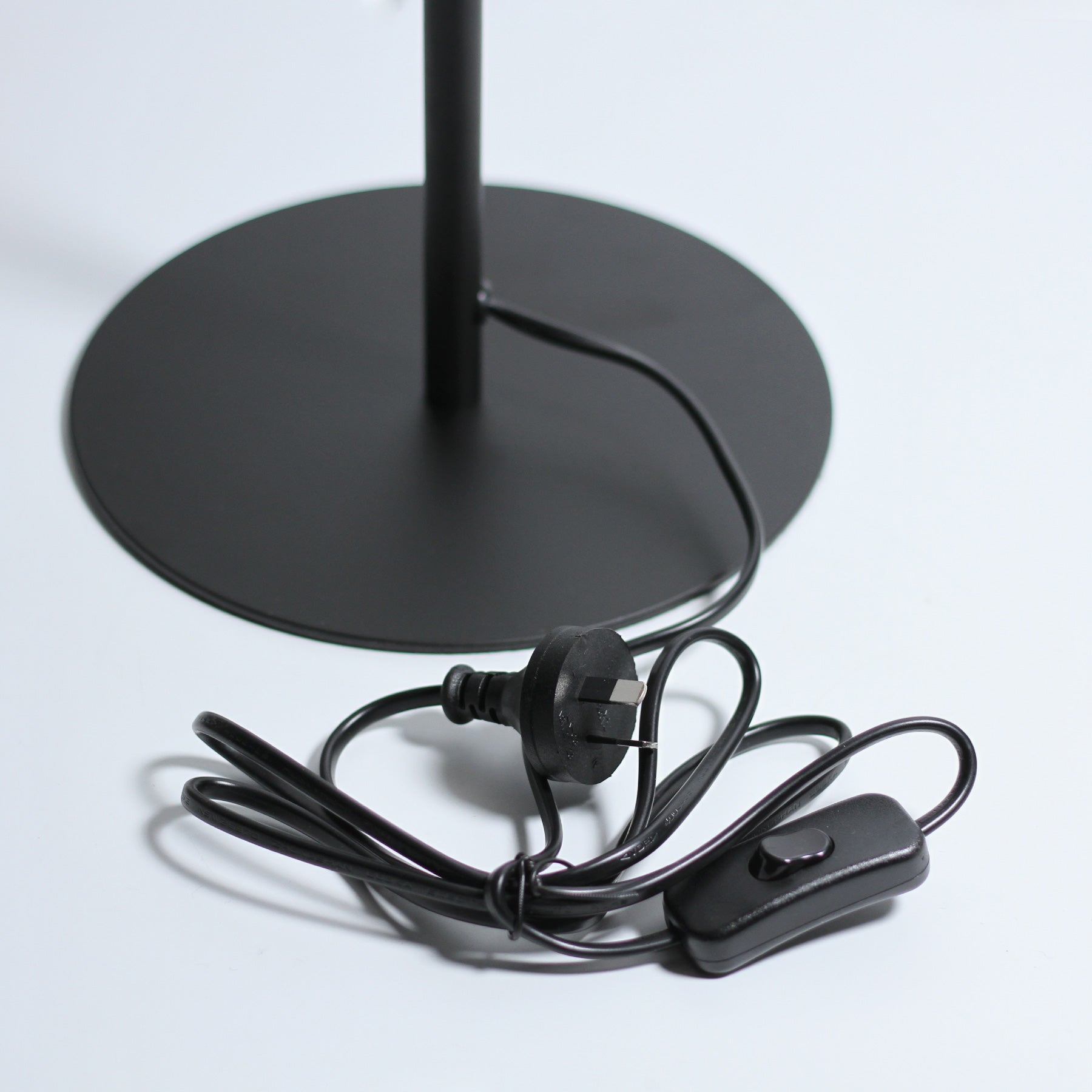 Semino Table Lamp V558-LL-09-0160
