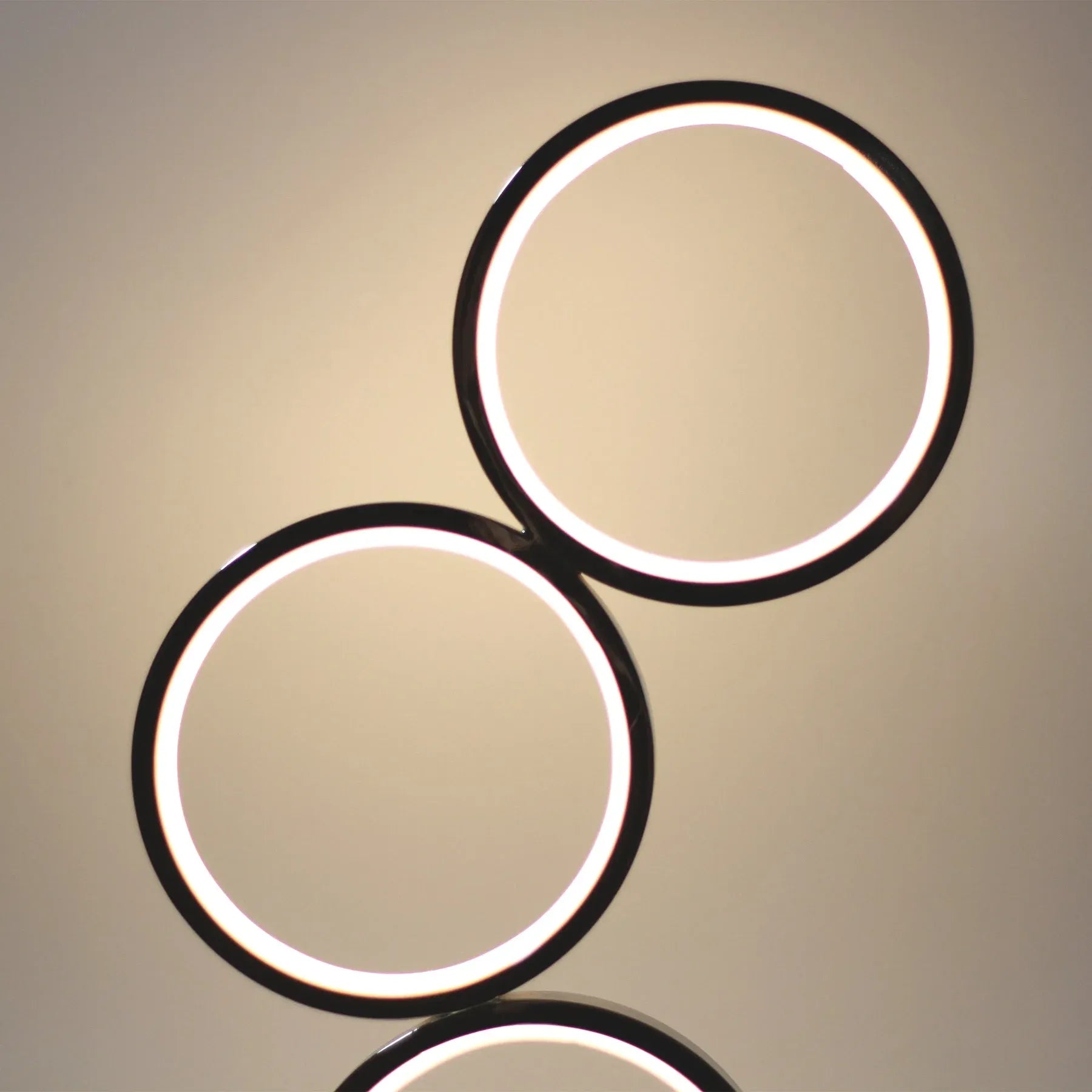 Iva LED Touch Table Lamp - Chrome V558-LL-LED-04CH