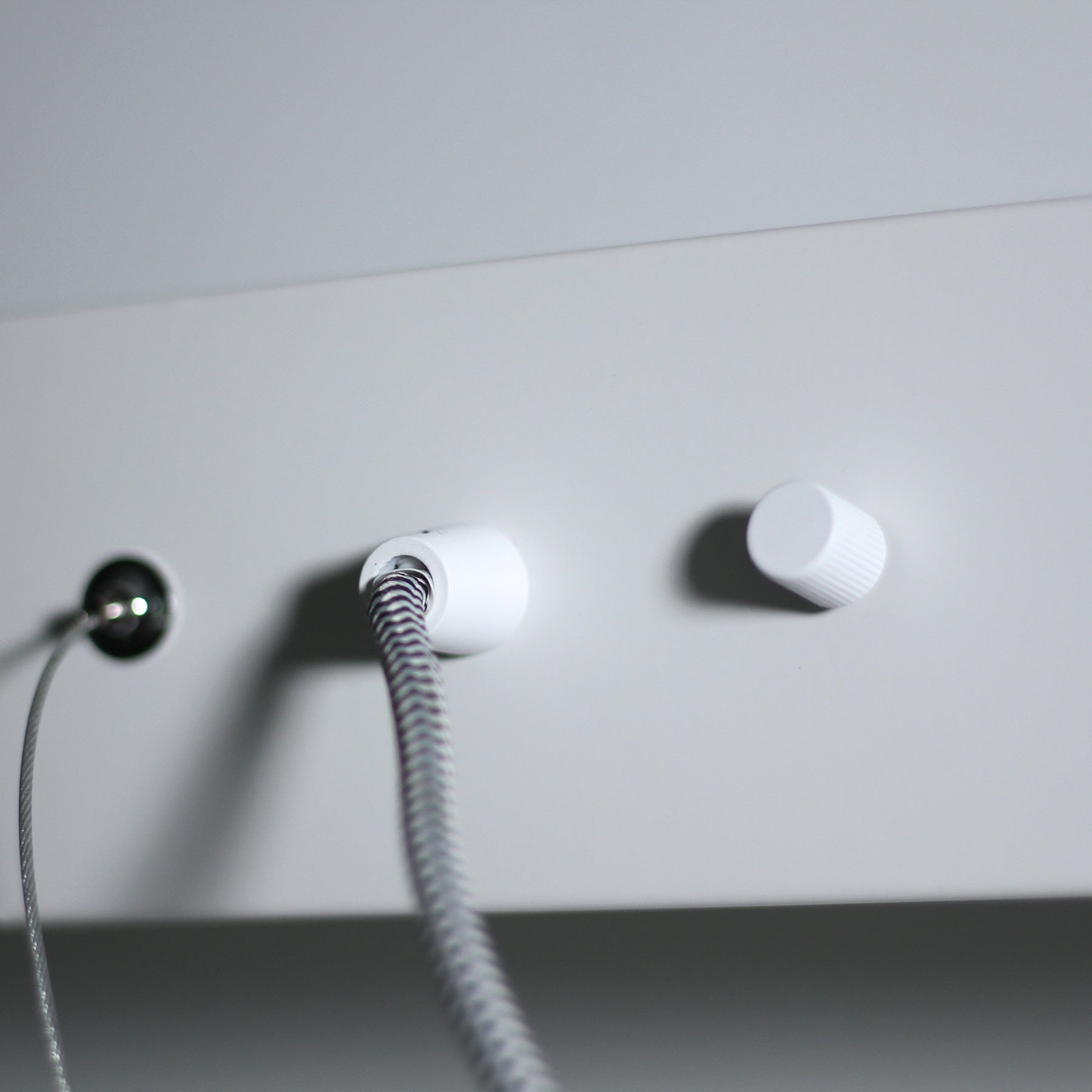 Bikkel 4 Lights Pendant Light - White V558-LL002PL071W