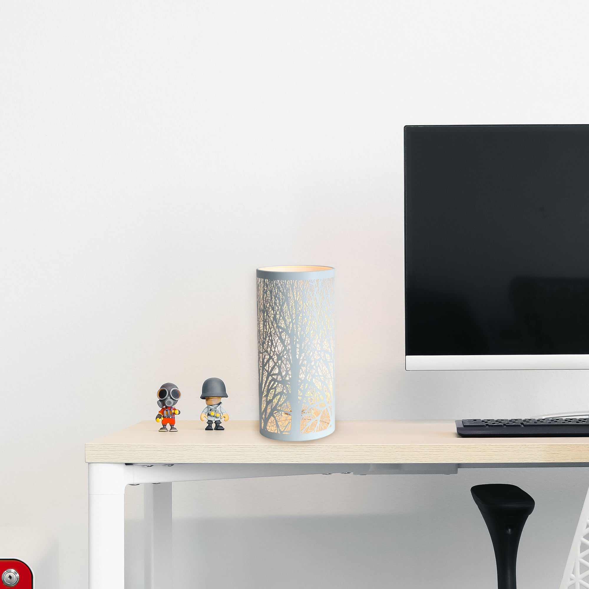 White Forest Table Lamp V558-LO-0002