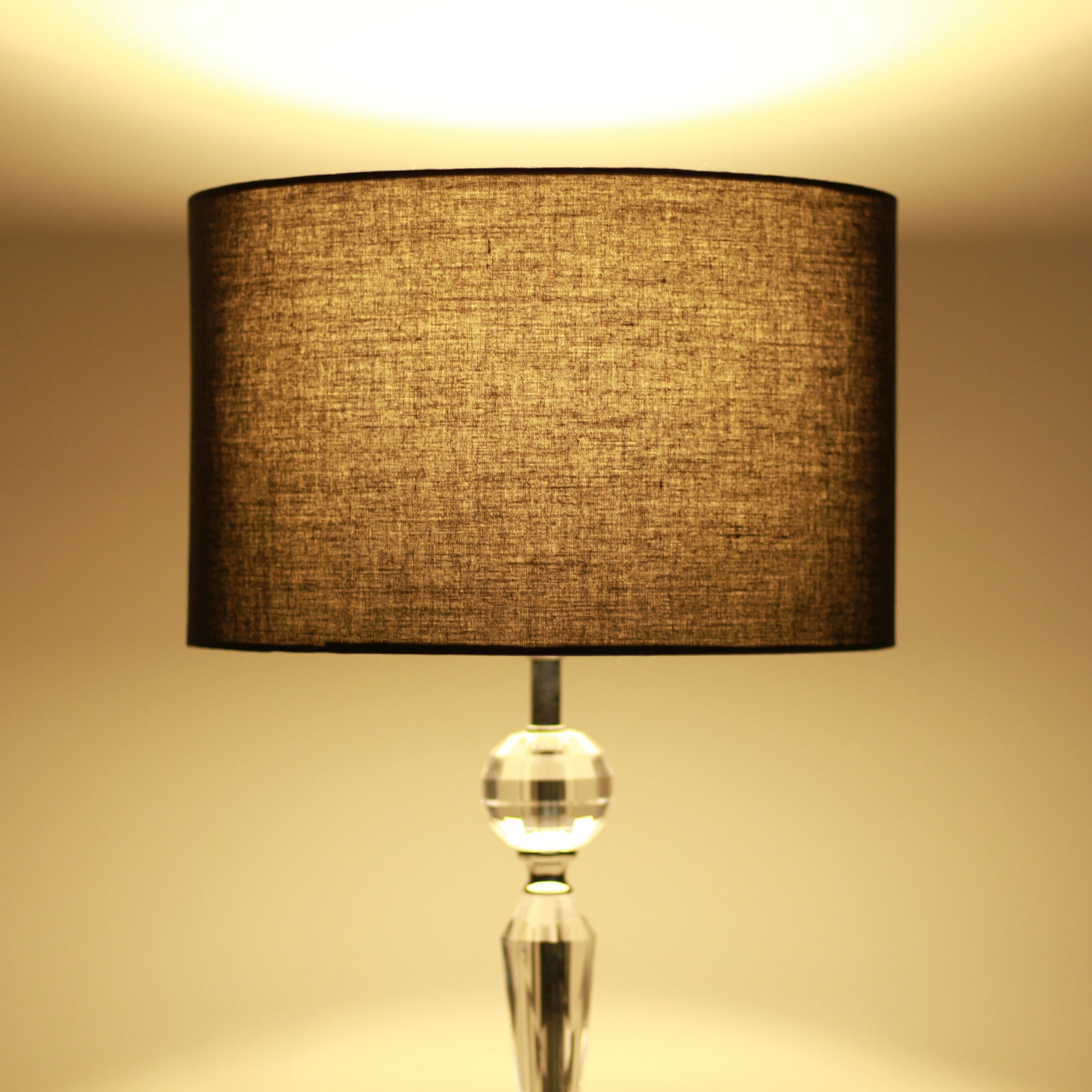 Moby Table Lamp V558-LO-0005