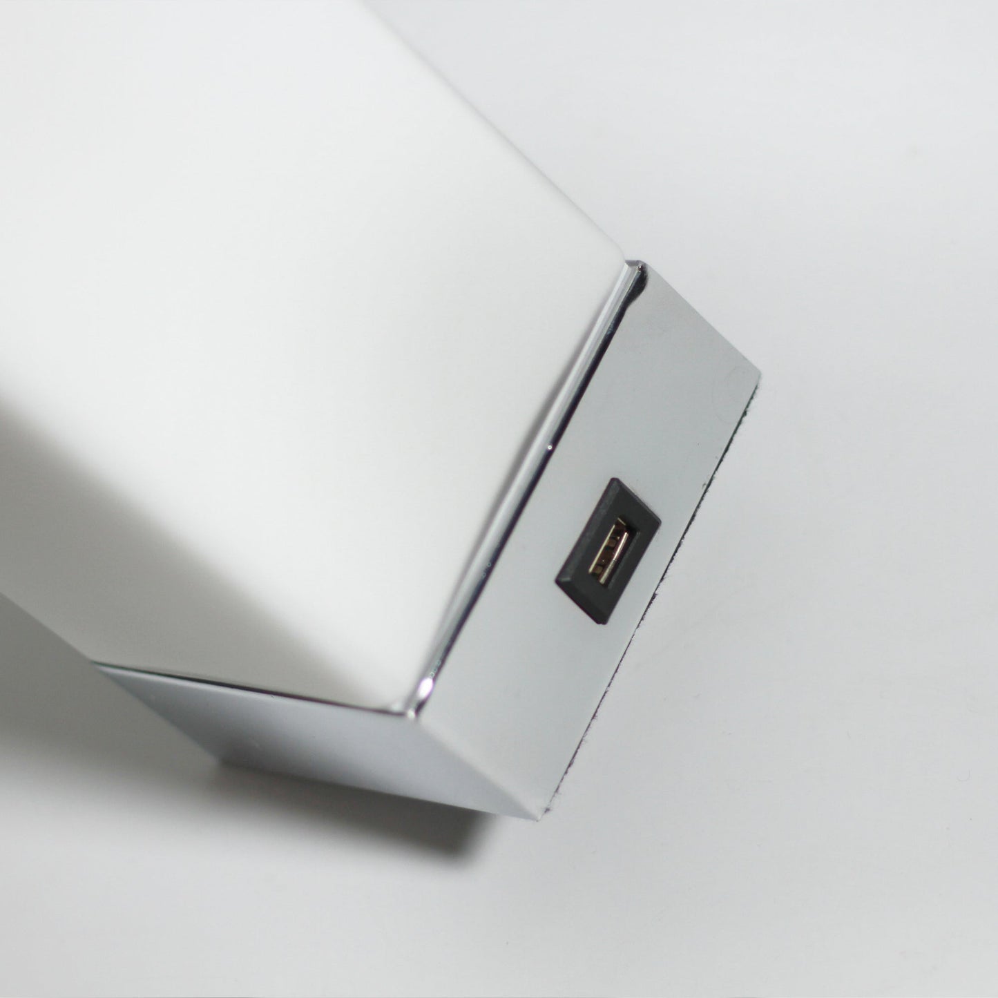 Jessica Rectangle Touch Lamp with USB Port V558-LO-0006