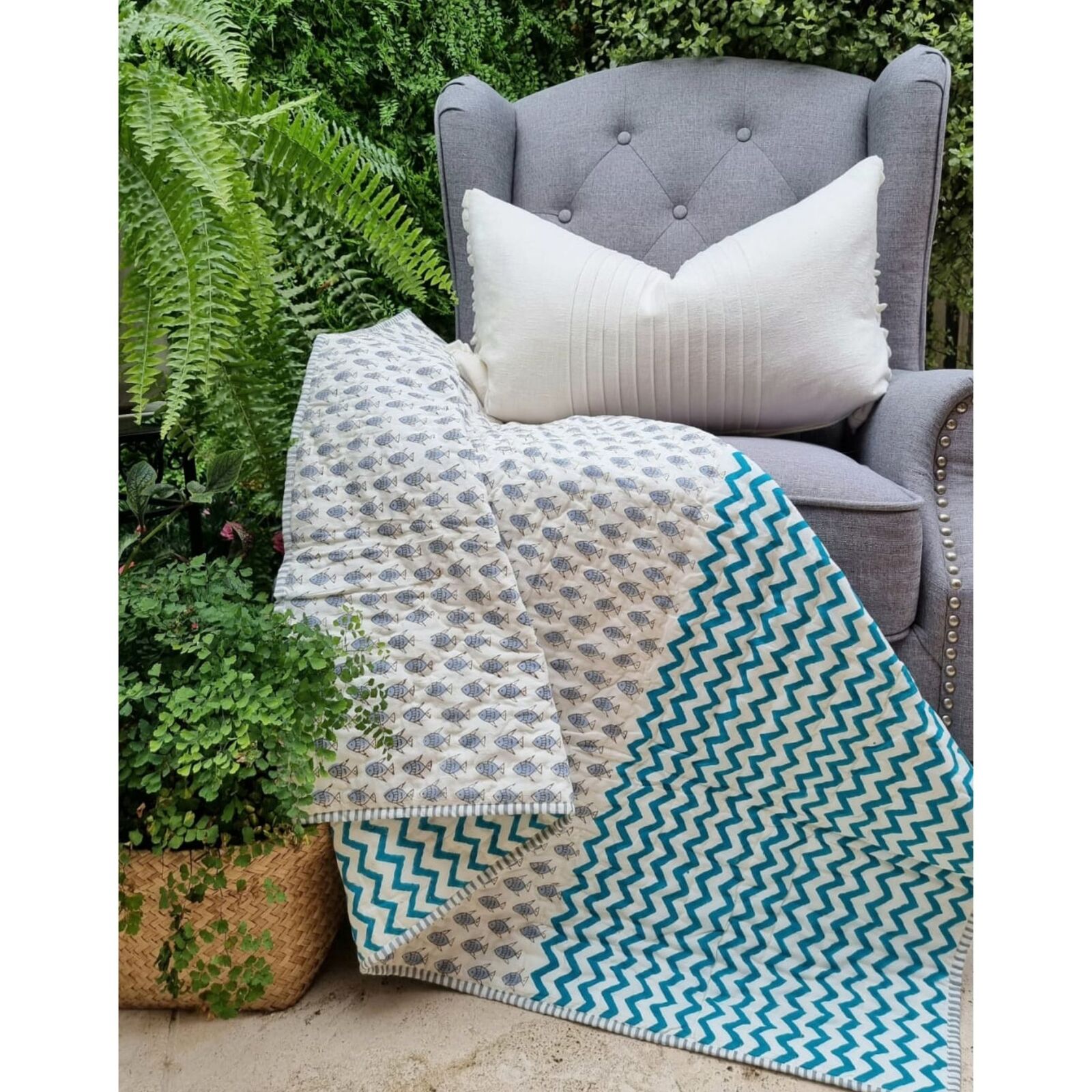 GOTS Certified Organic Cotton Reversible Baby Quilt (100x120cm) - Little Fish (Blue) V563-0005