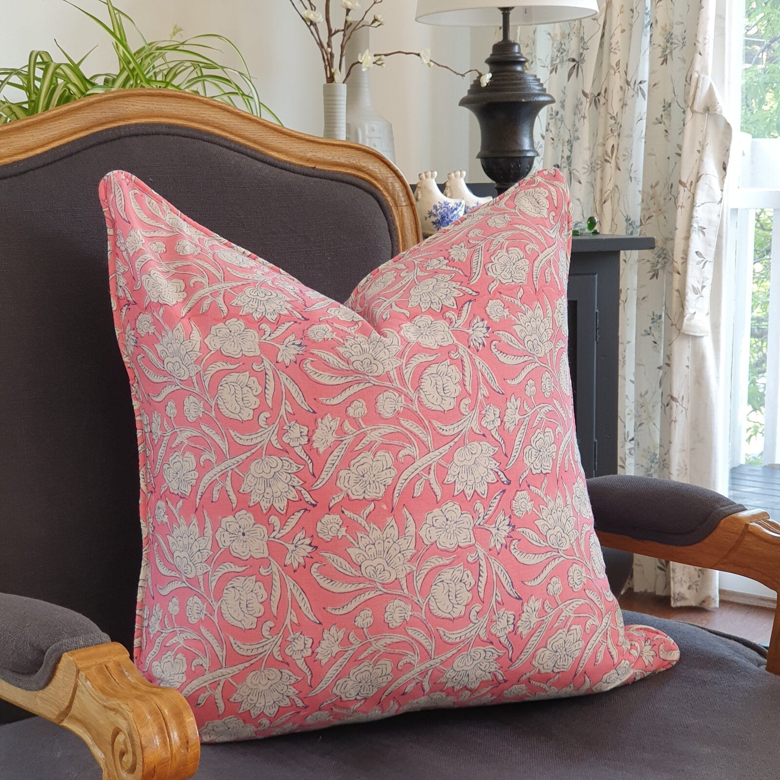 Kolka Pastel Pink Decorative Soft Cotton Voile Decorative Cushion Cover Only - Pink V563-0109