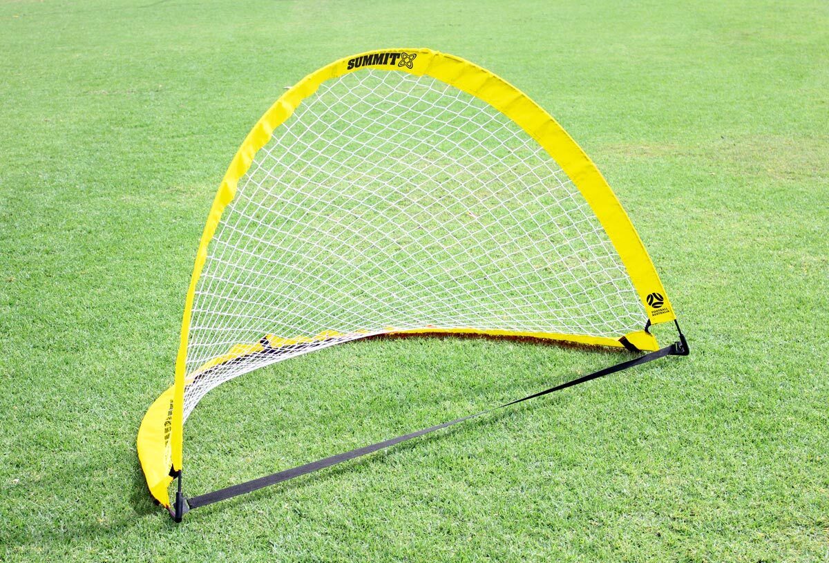 Summit Pop Up Teardrop Advance FFA Half Dome Training Football Soccer Goal 2mx1m V563-FFGL1800