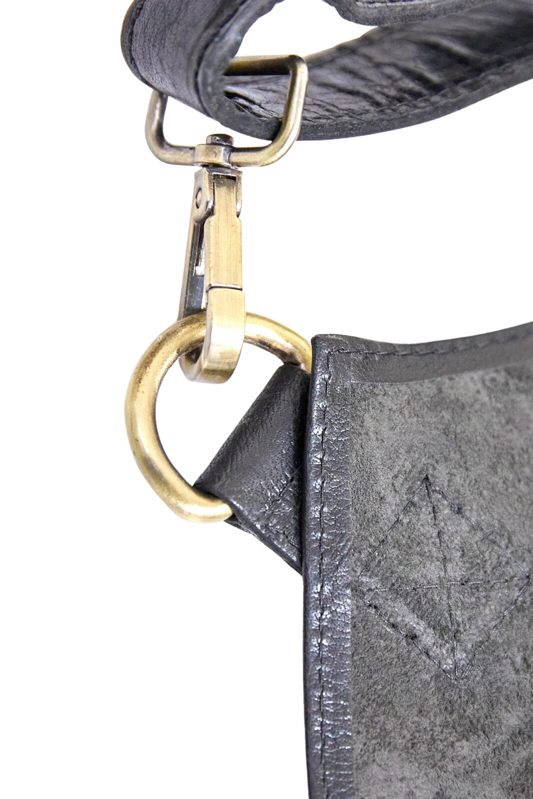 Pierre Cardin Professional Leather Apron Butcher Woodwork Hairdressing Barber Chef - Black V563-PC3433-BLACK