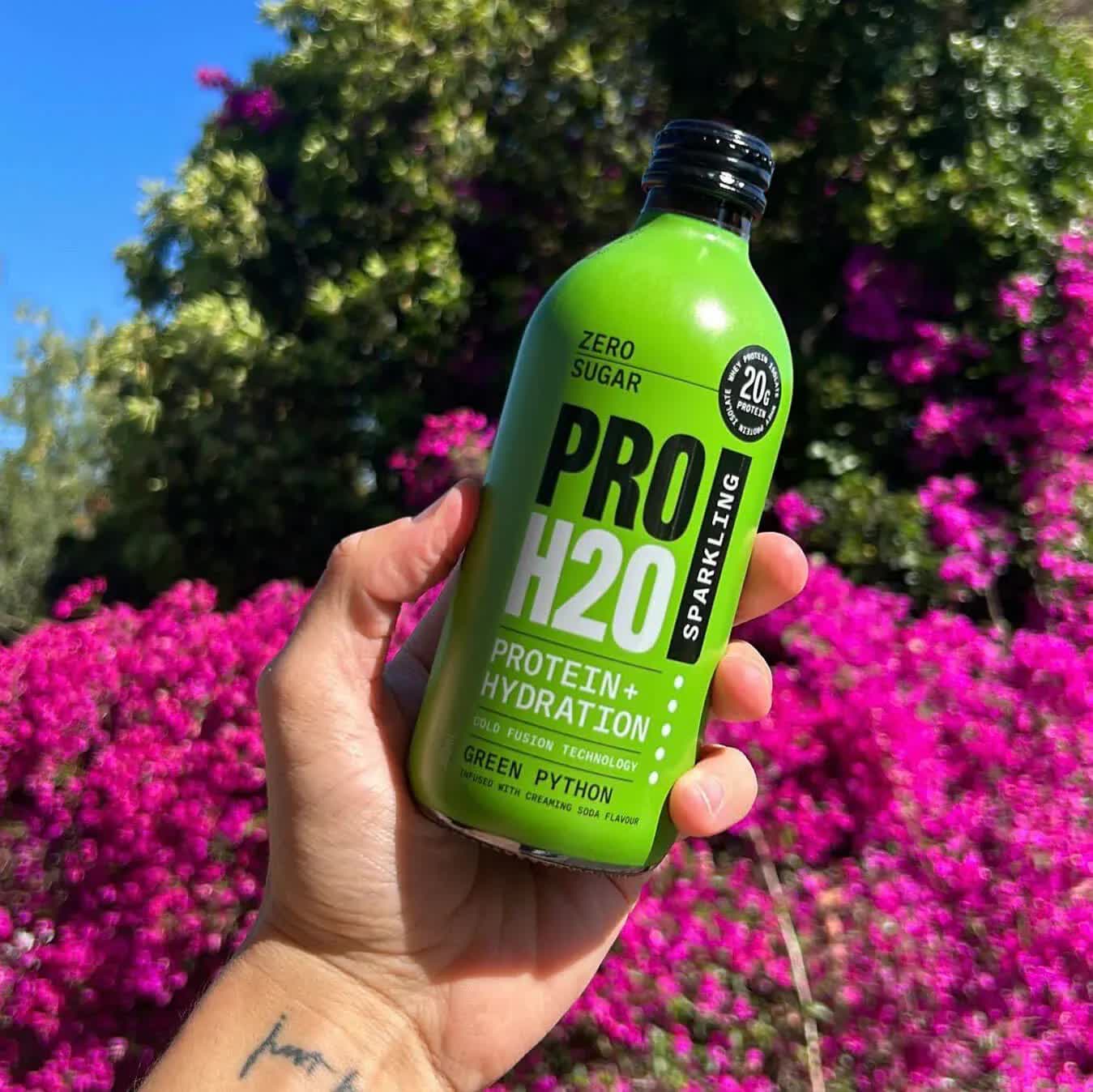 PRO H20 Sparkling 20g Protein Hydration Drink Zero Sugar Hydrate - Green Python V563-PRO-GREEN