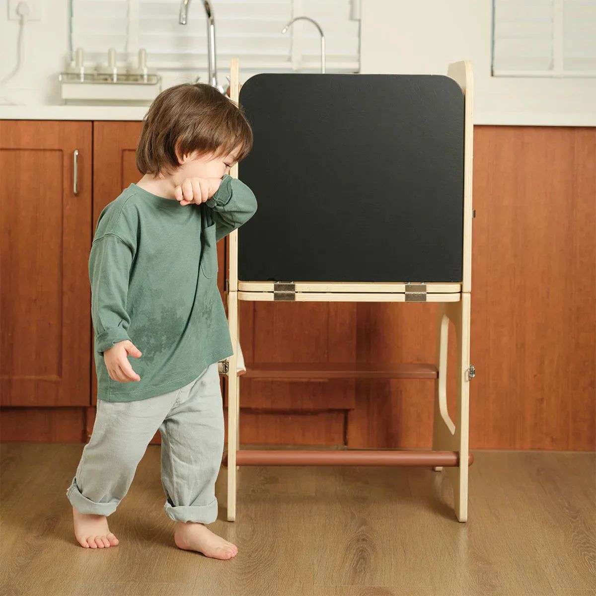 Convertible Helper Tower-table by Classic World V572-CWIP-CONHELPTW