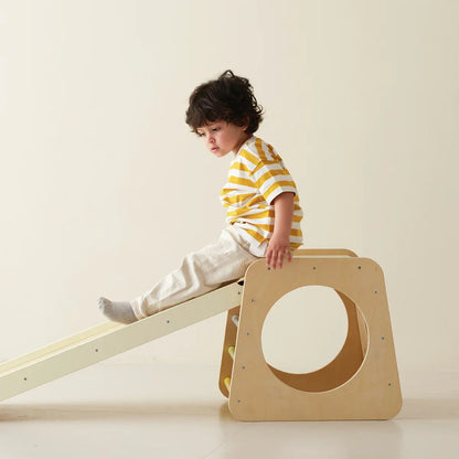 Small Climbing Frame by Classic World V572-CWIP-SMCLIMBFME