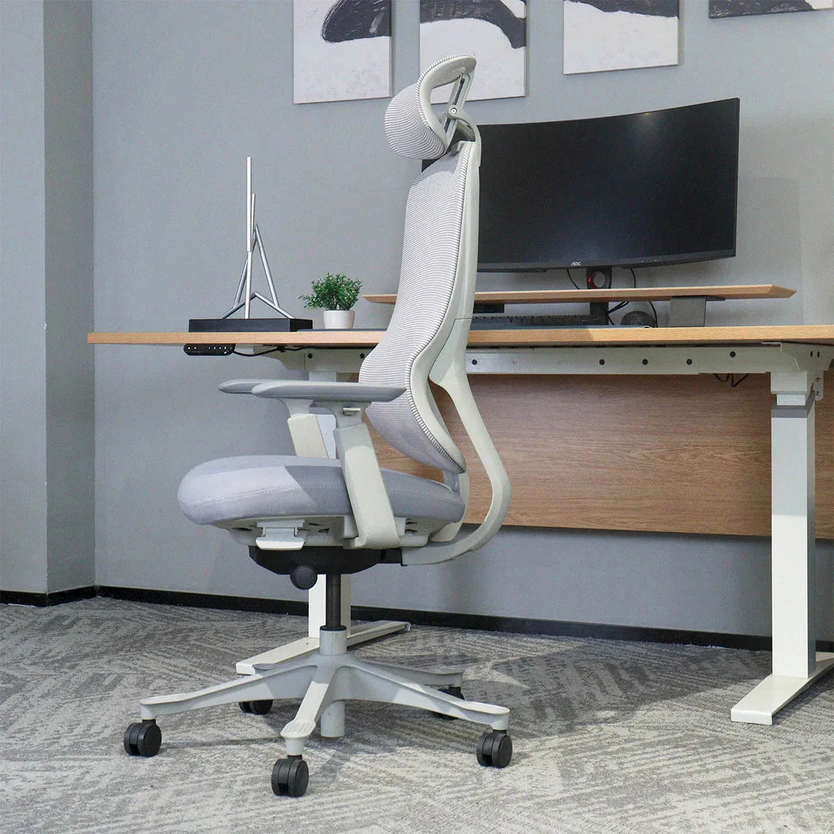 Lifespan Fitness DM8 Ergonomic Office Desk Chair (White/Grey) V572-LFOC-DM8G