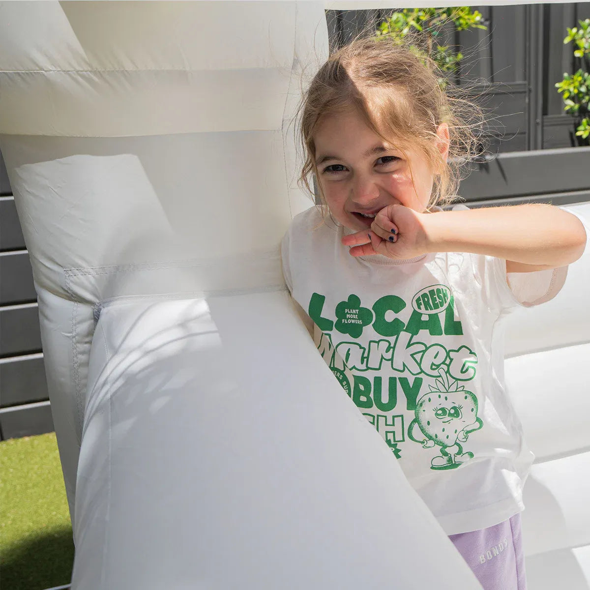 Lifespan Kids Palace Jumping Castle - White V572-LKIN-PAL-WT