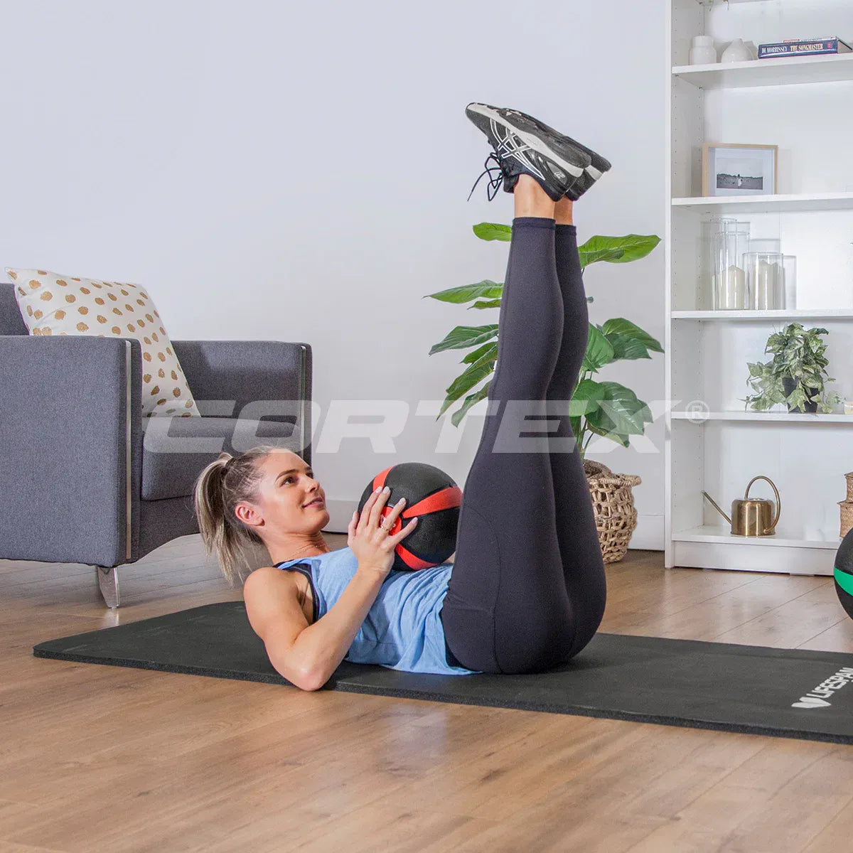 CORTEX 2kg Medicine Ball V572-MEDBALL2