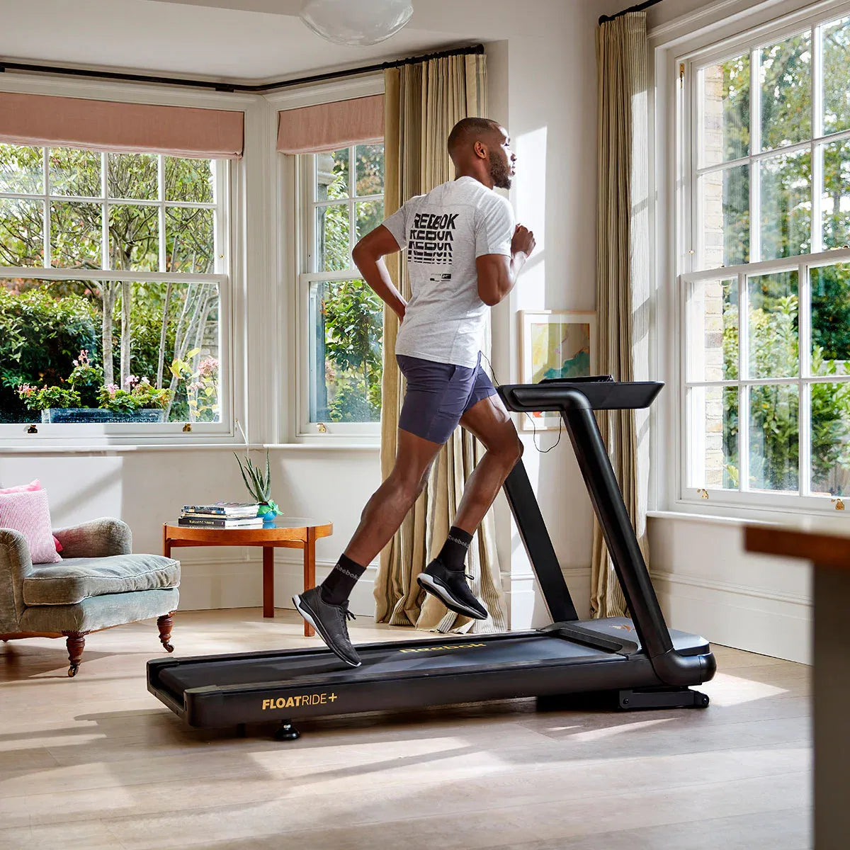 Reebok FR20z Floatride Treadmill (Black) V572-RFCR-TMFR20Z-BK
