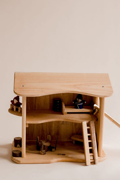 Two Story Cottage house imaginative play V59-082