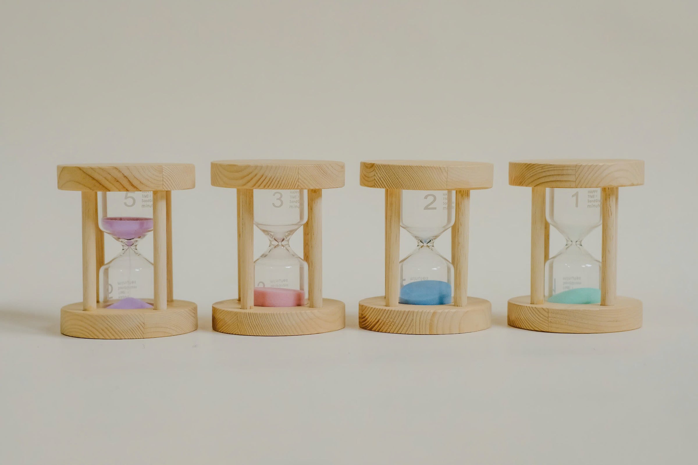 Wooden sand timers Set of 4 V59-368