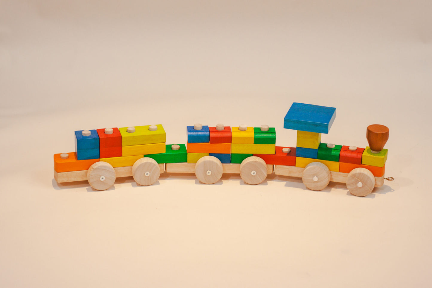 Stack & Pull Train V59-378