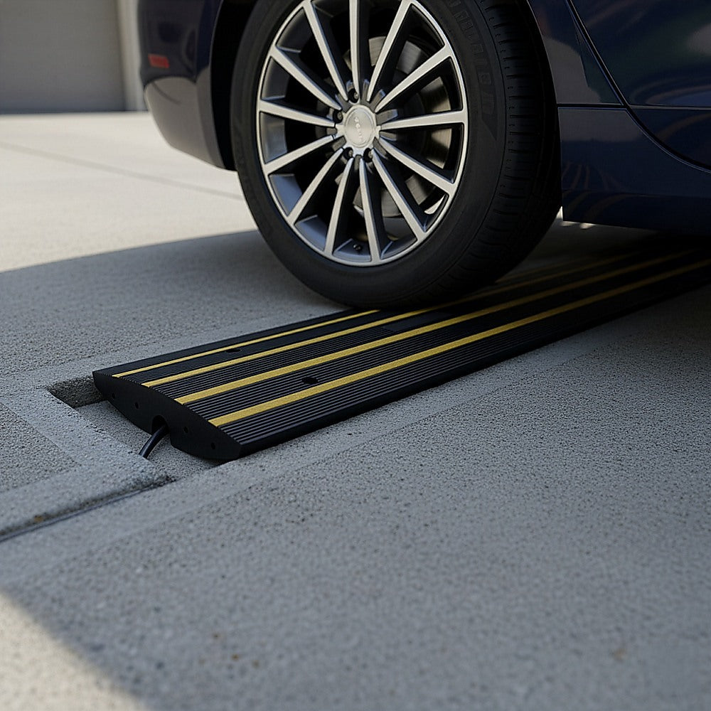 Car Driveway Curb Ramp Rubber 10,000 Kg Industrial Capacity V63-838501