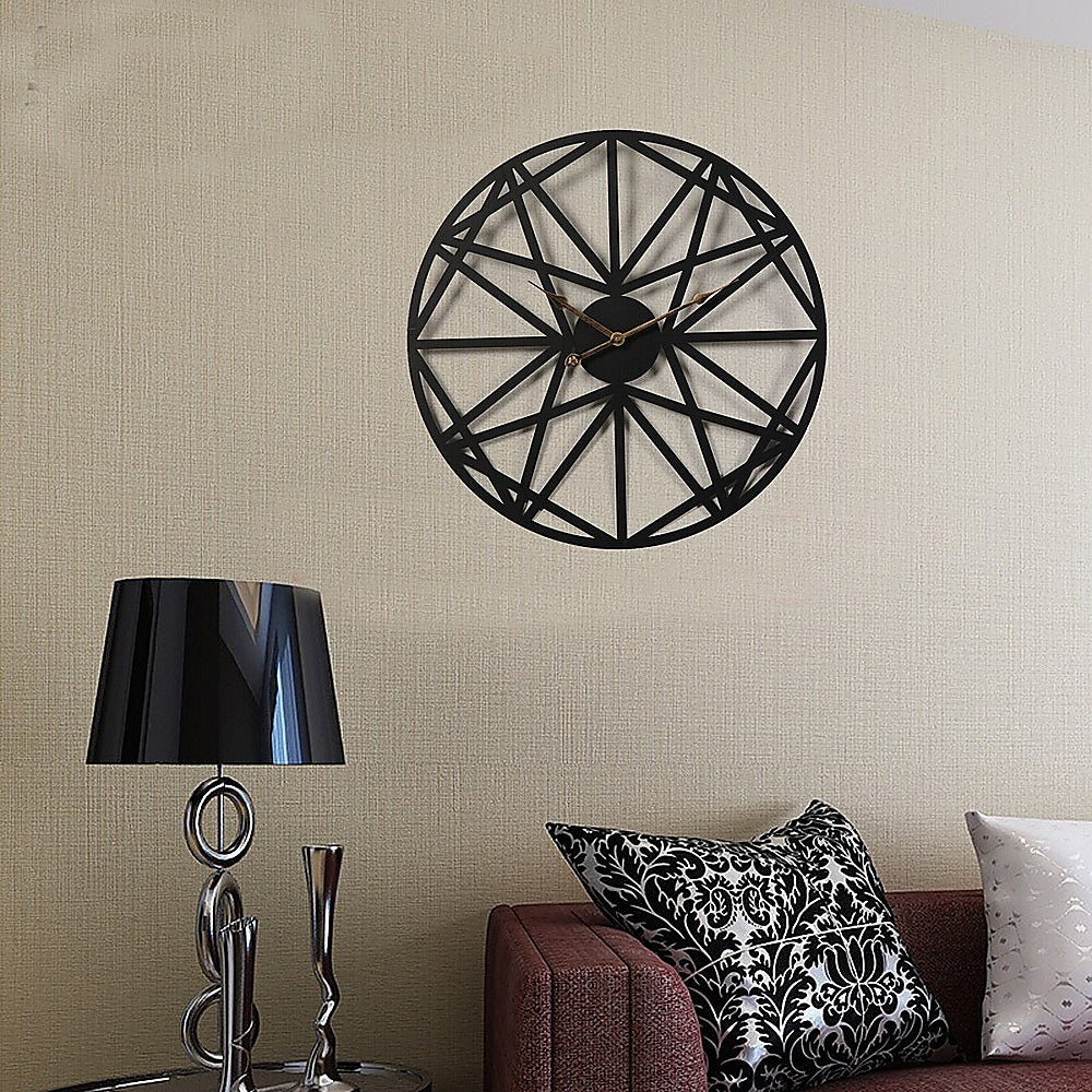 Large Metal Outdoor Wall Clock - Weather-Resistant for Garden and Home Decor V63-842261