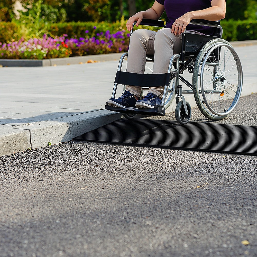 Cuttable Threshold Ramp Rubber Wheelchair Ramp Solid 4 cm Rise 90 cm Wide V63-849671