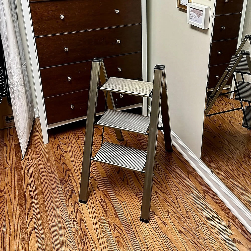 3 Step Ladder Foldable Lightweight - Anti-Slip Safety Stool for Home & Office V63-954011