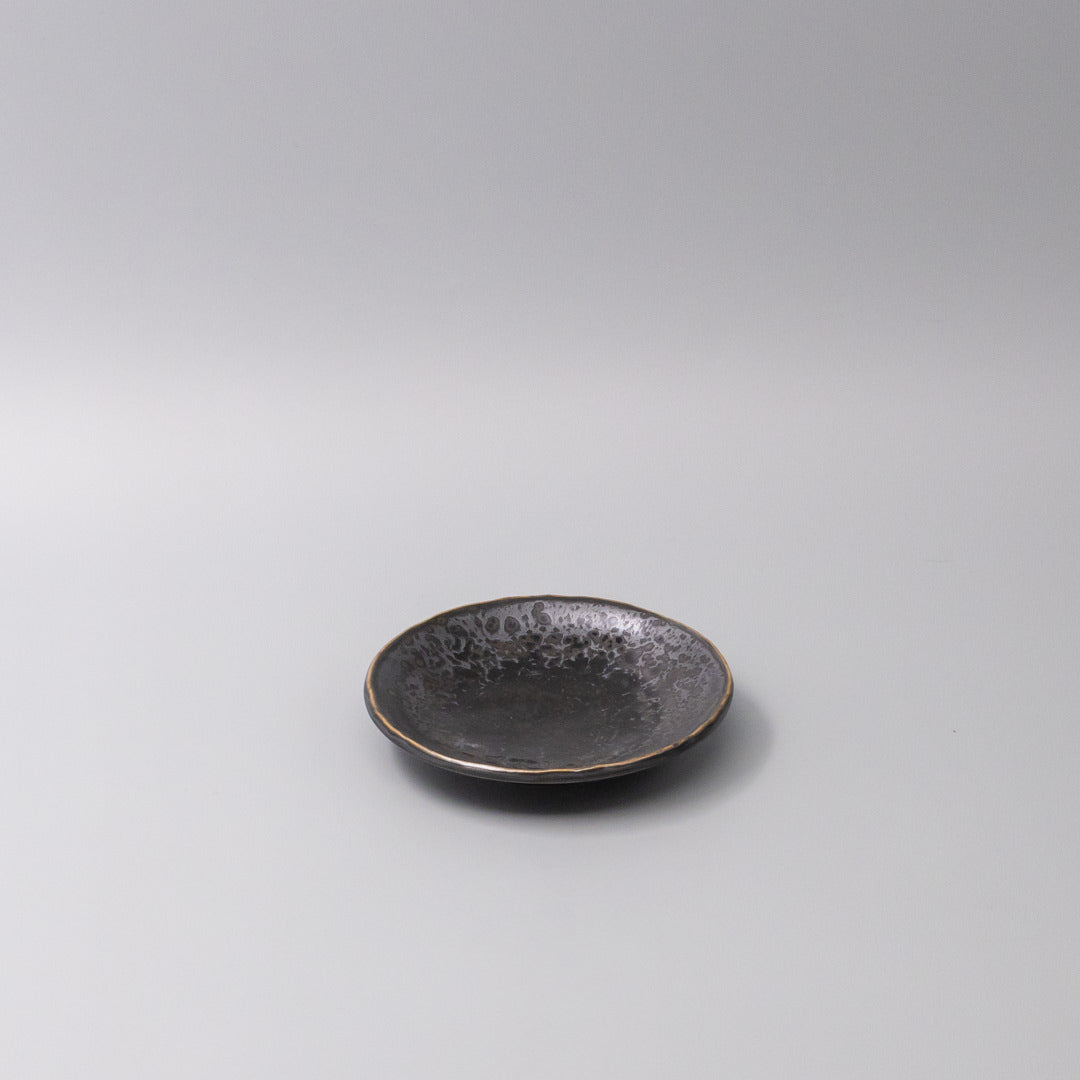 Plate 13cm Black Pearl Glaze V637-C0001