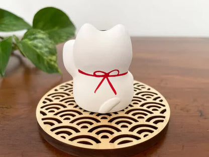 Okimono White Maneki Neko V637-C0013
