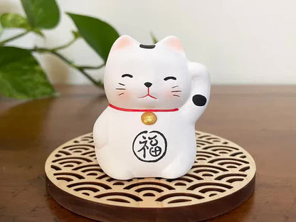 Okimono White Maneki Neko V637-C0013