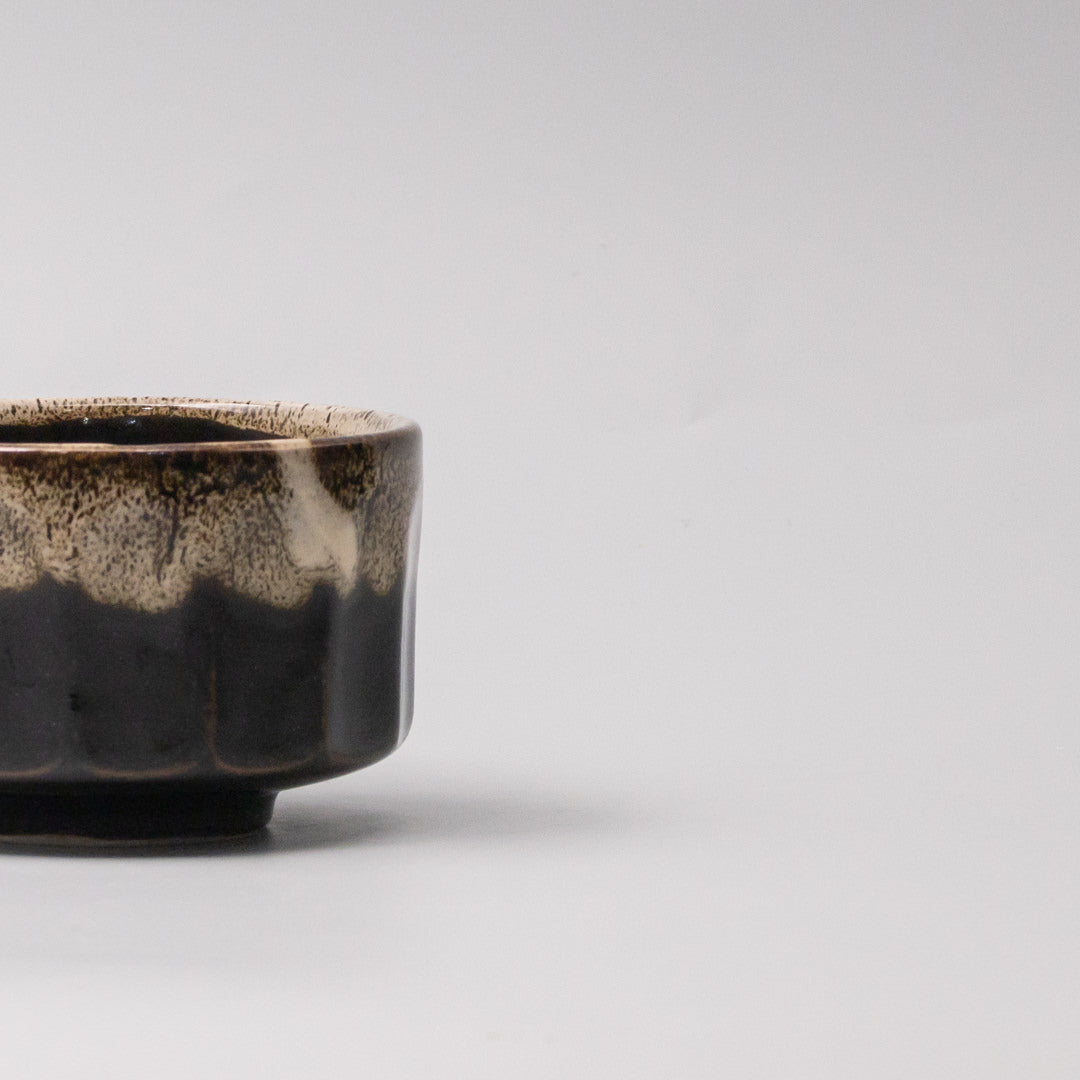 Matcha Tea bowl 11cm Espresso Fade Foam Glaze V637-C0081