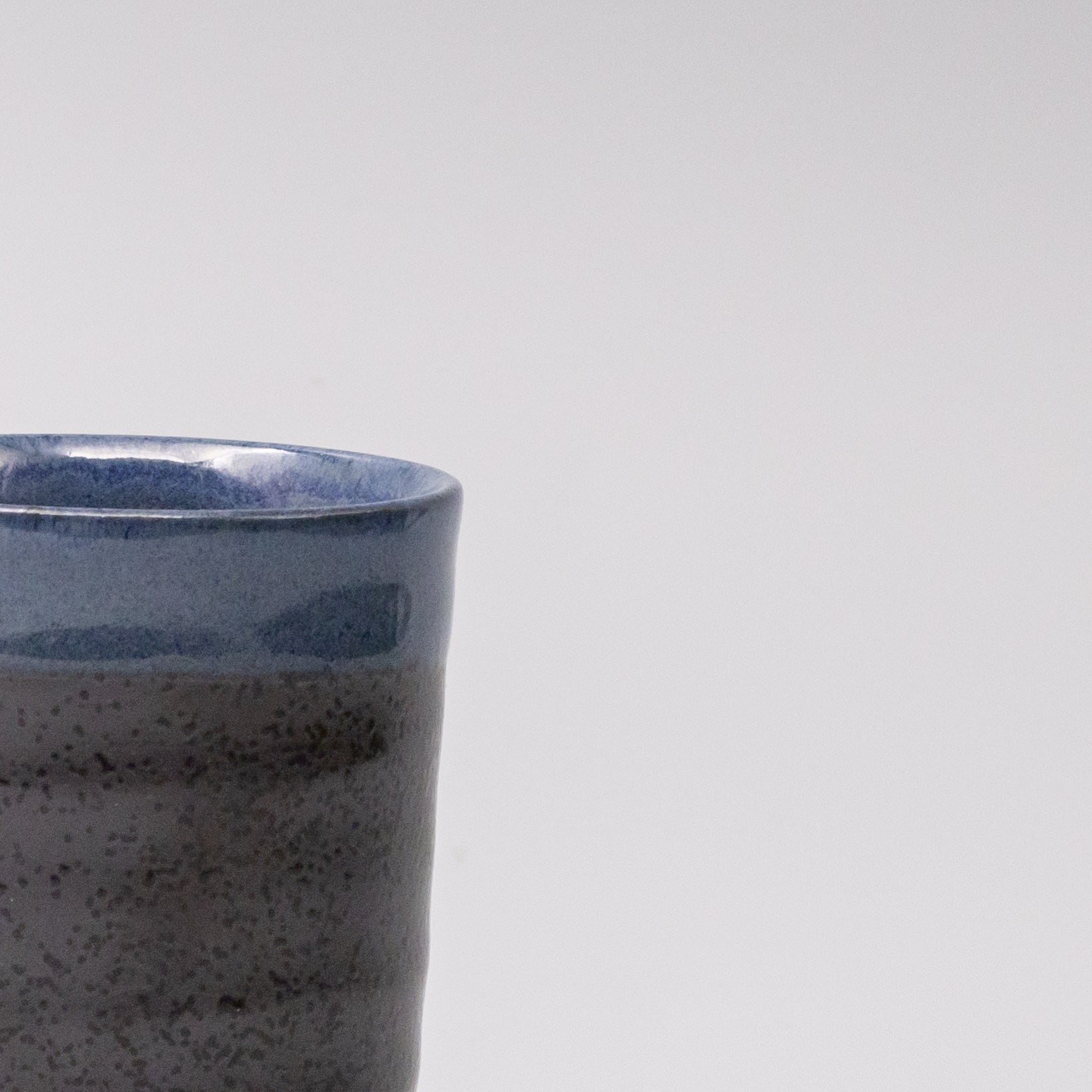 Mug 170ml Blue & Black Glaze V637-C0086