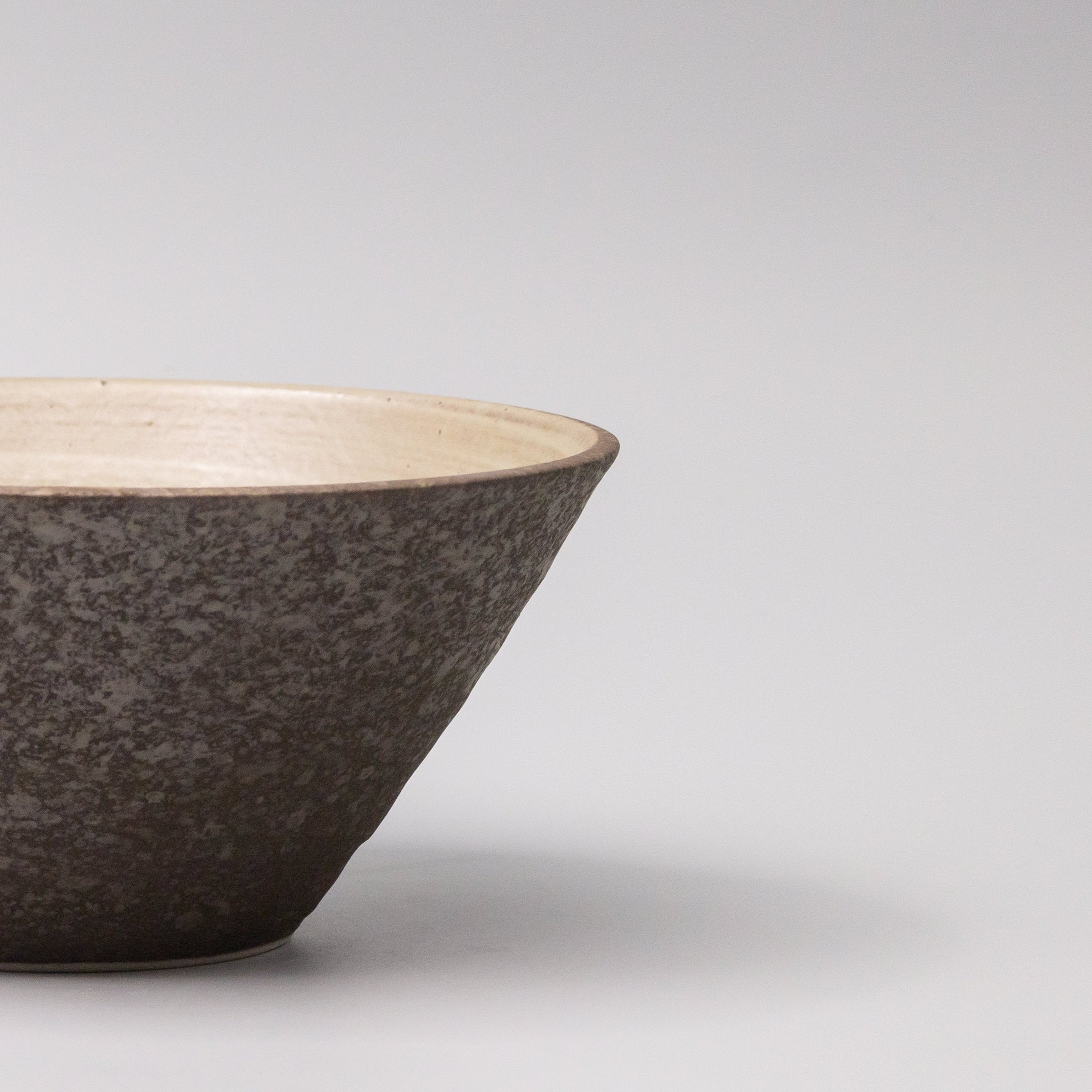 Bowl 19.5cm V Shape Nin Rin Glaze V637-C0106