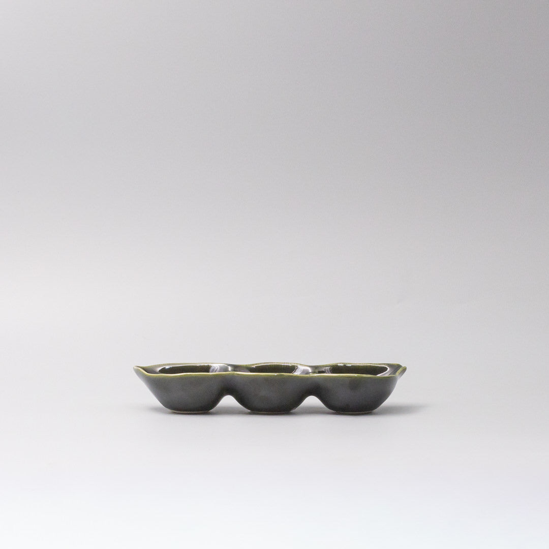 Edamame Triple Pod Dish 20cm Oribe Green Glaze V637-C0119