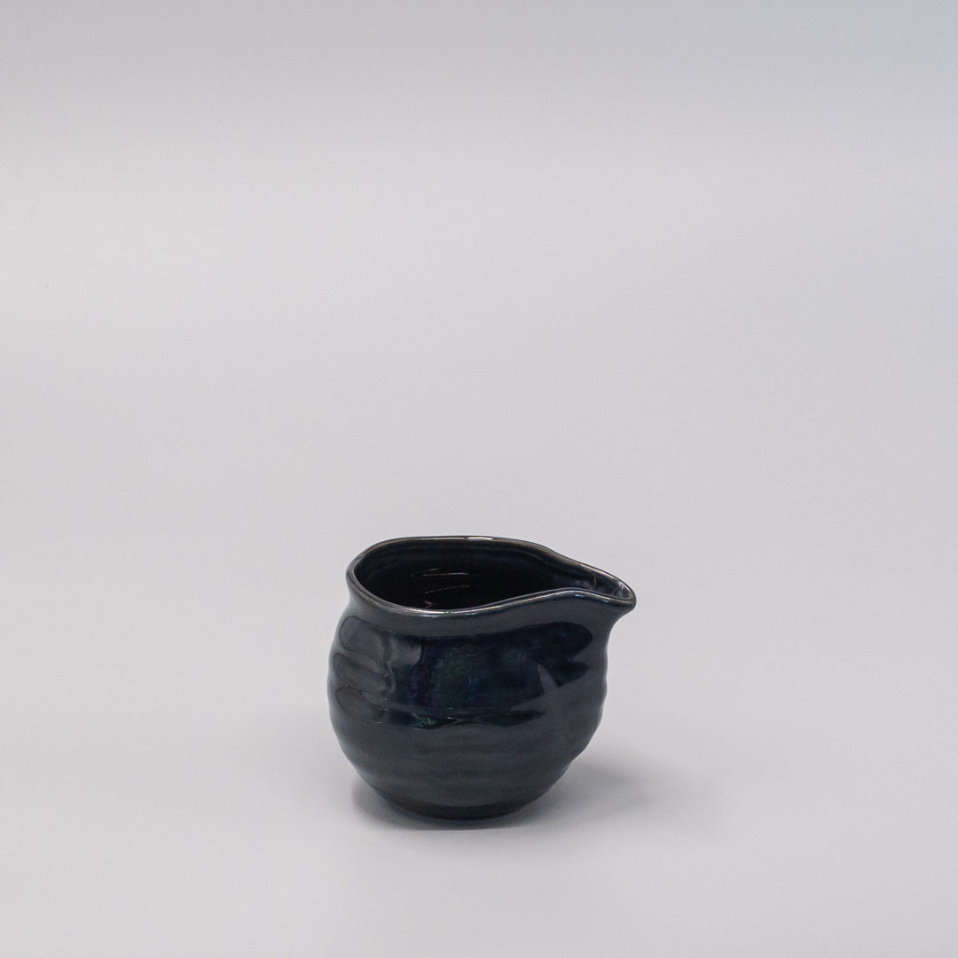 Pourer 410ml Dark Navy Glaze V637-C0336