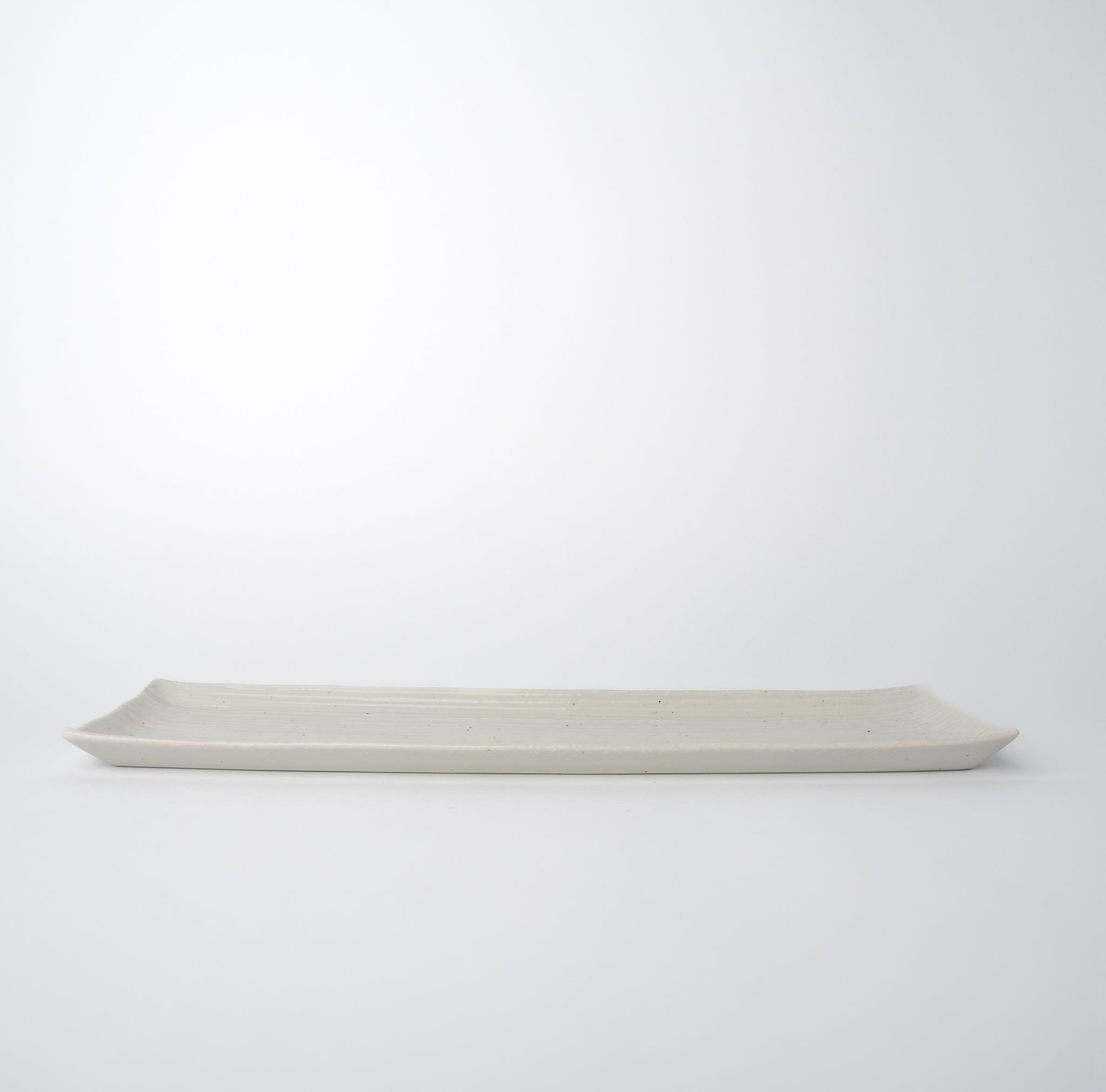Sashimi Plate 33.2cm White Contour Glaze V637-C0364