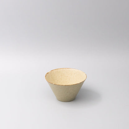 Bowl Fluted 13cm Sand Fade Glaze V637-C0400