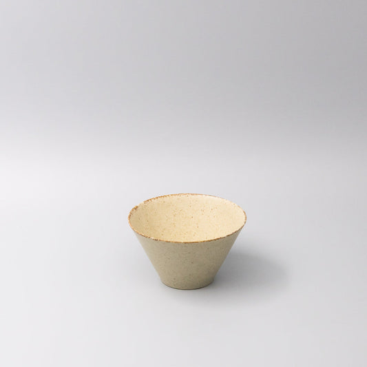 Bowl Fluted 13cm Sand Fade Glaze V637-C0400