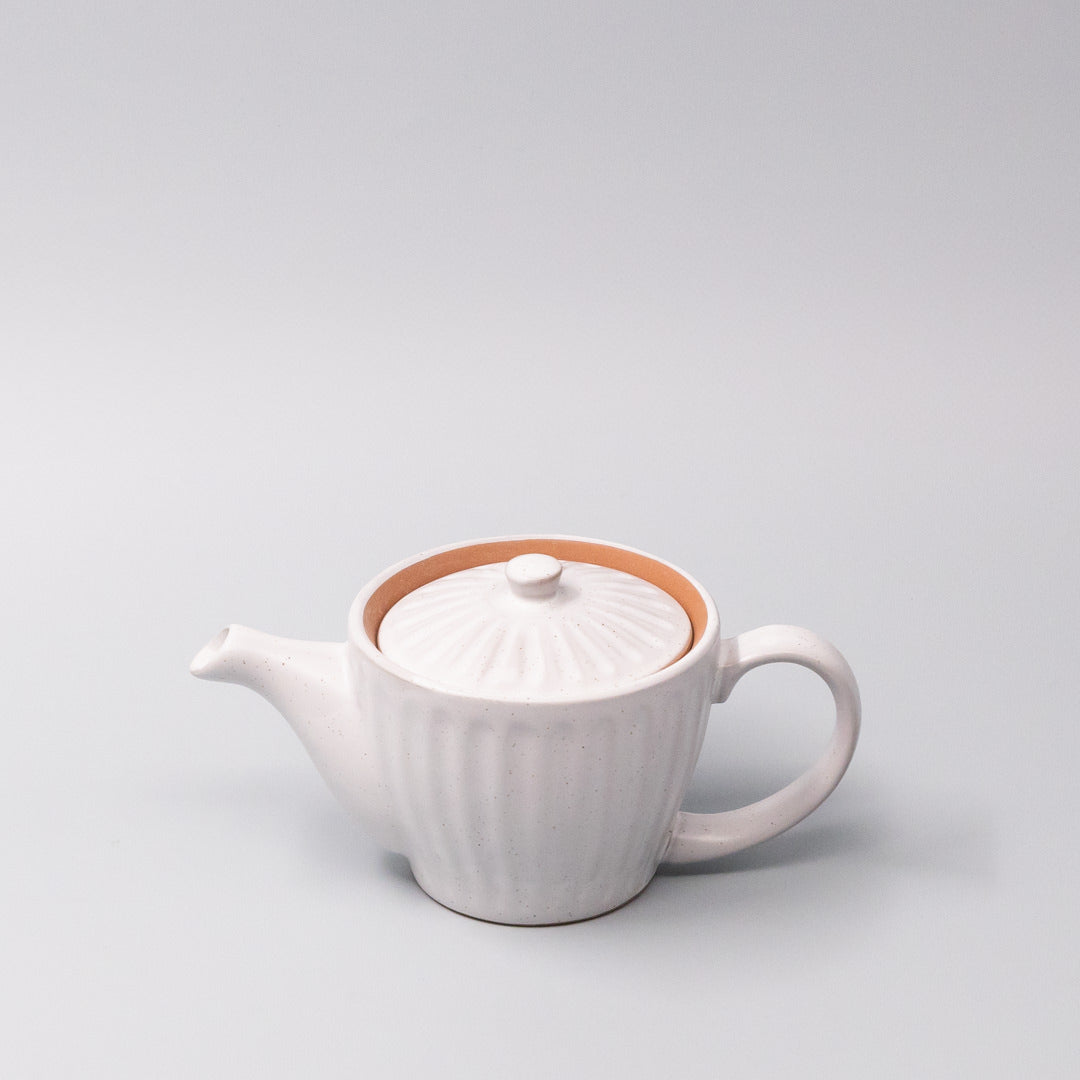 Teapot 480ml Speckled White Ridge Glaze V637-C0883