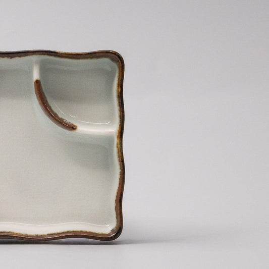 Sushi Plate Inbuilt Sauce Dish 15cm Tenmokku Edge Design V637-C0937