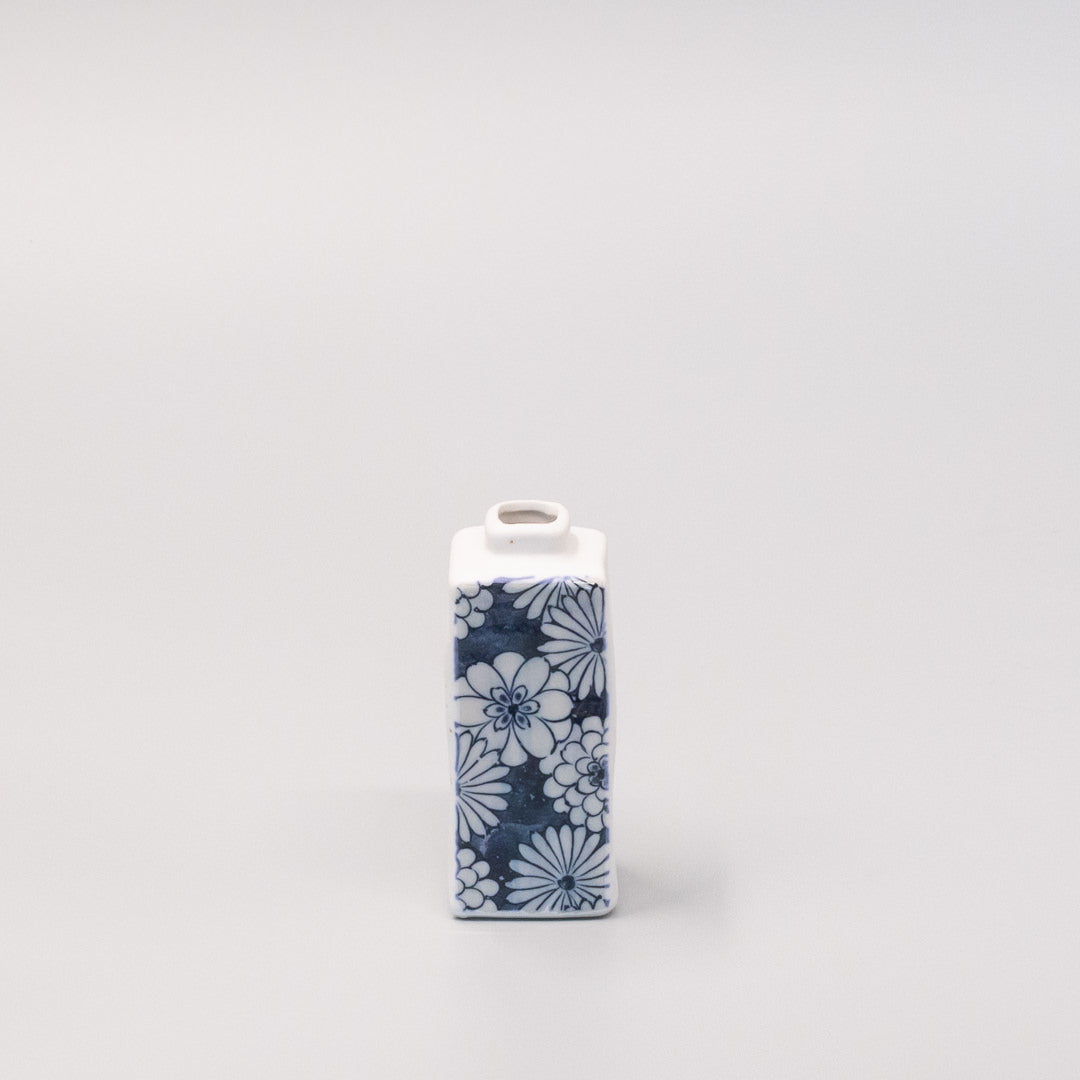 Vase Oblong White Posy V637-C0996B