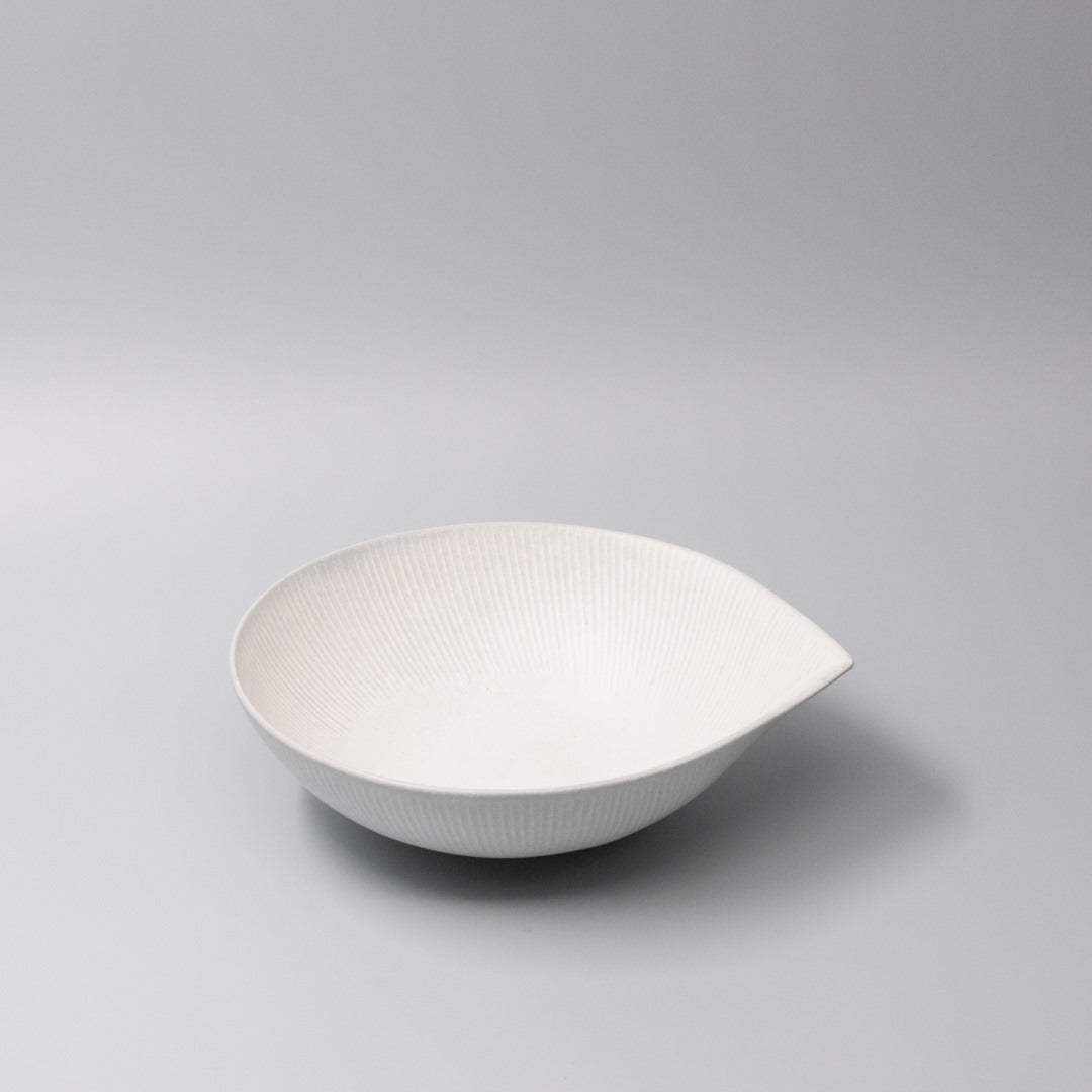 Large Bowl 24cm Snow Leaf Glaze V637-C1006
