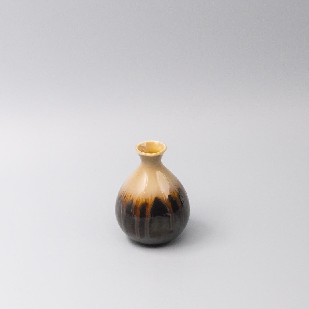 Sake Jug 300ml Black Gloss Sunflower Drip Glaze V637-C1056