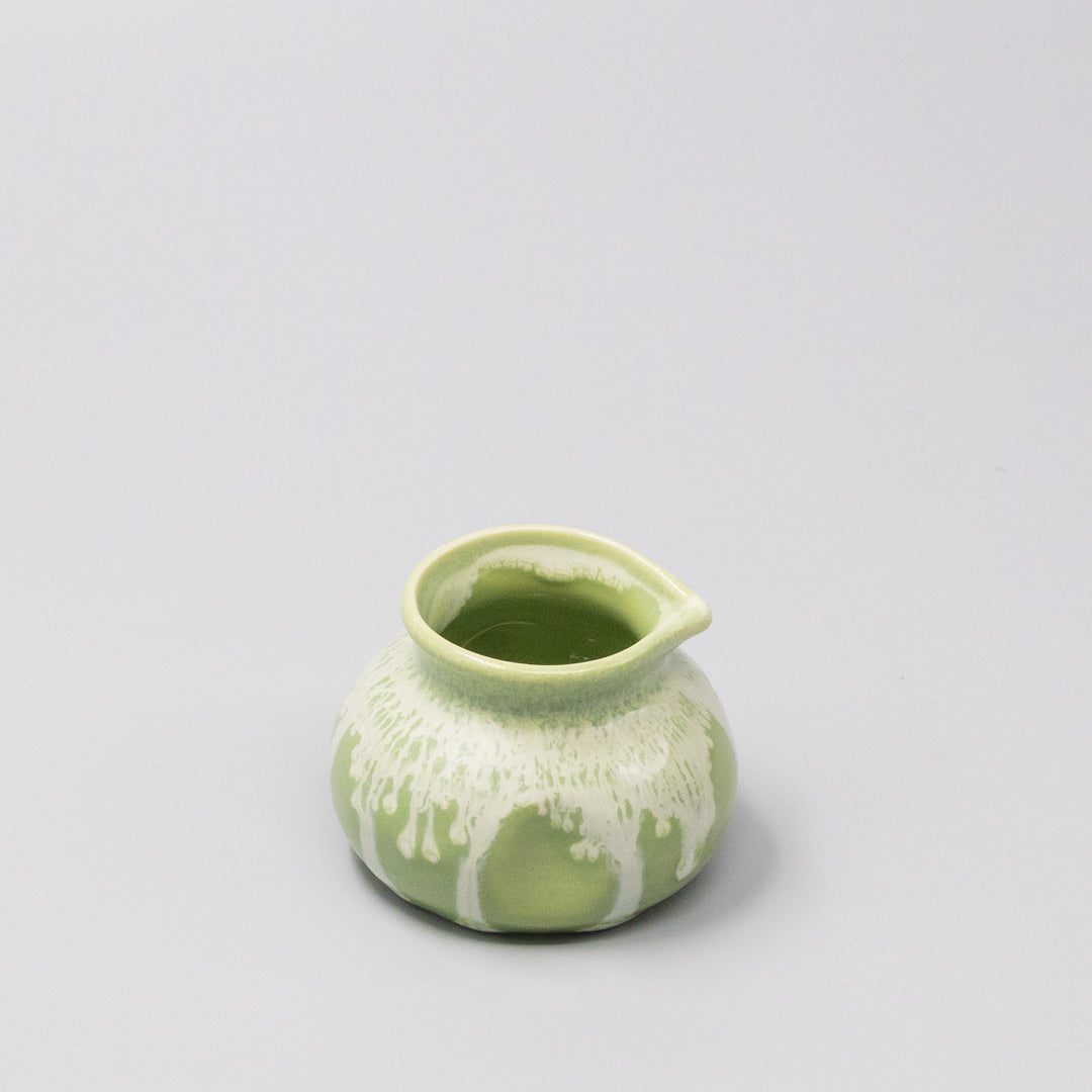 Pourer 120ml Pistachio White Drip V637-C1065