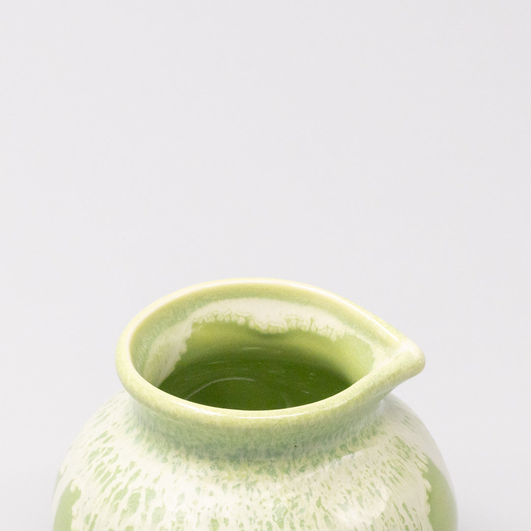 Pourer 120ml Pistachio White Drip V637-C1065