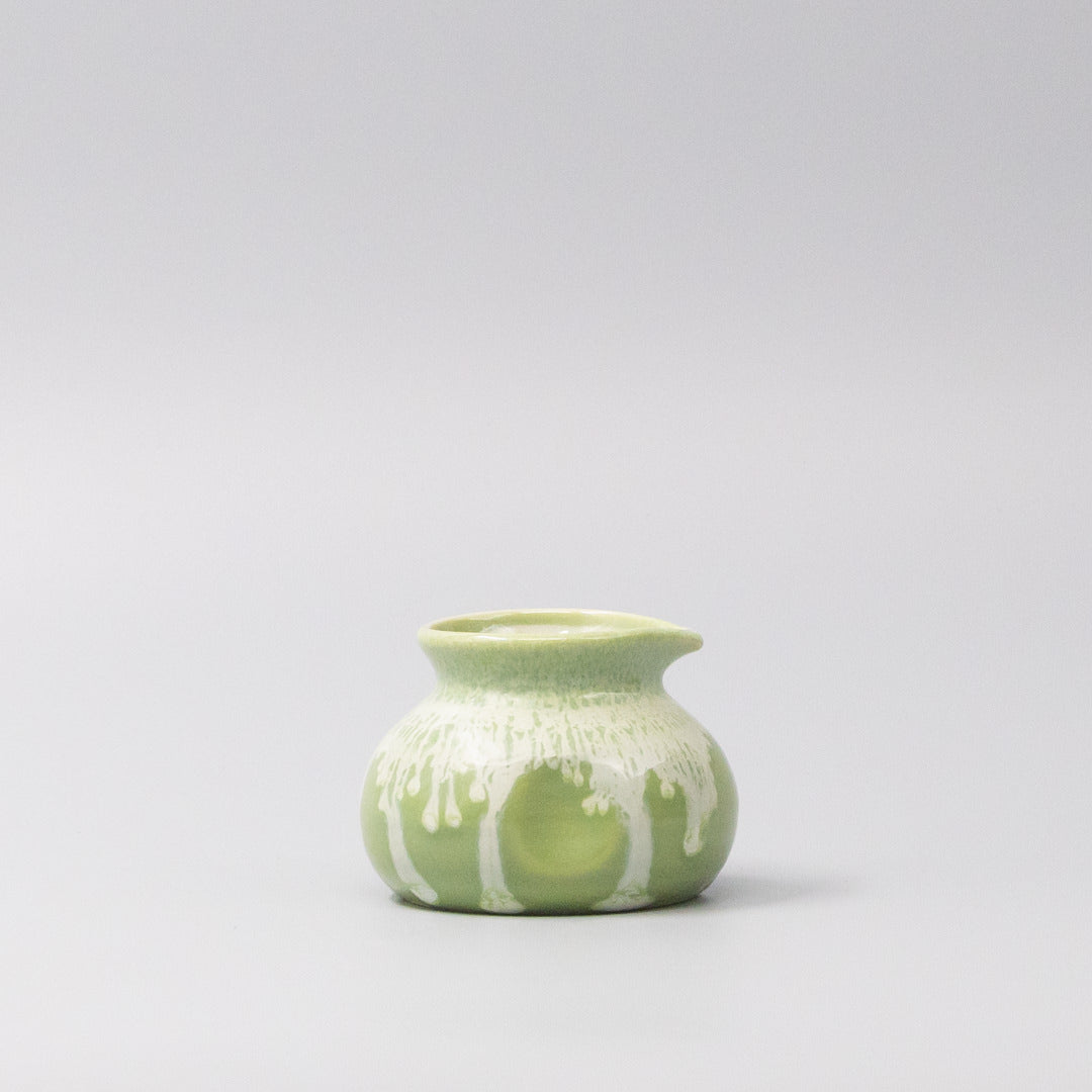 Pourer 120ml Pistachio White Drip V637-C1065