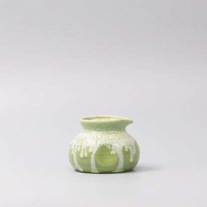 Pourer 120ml Pistachio White Drip V637-C1065