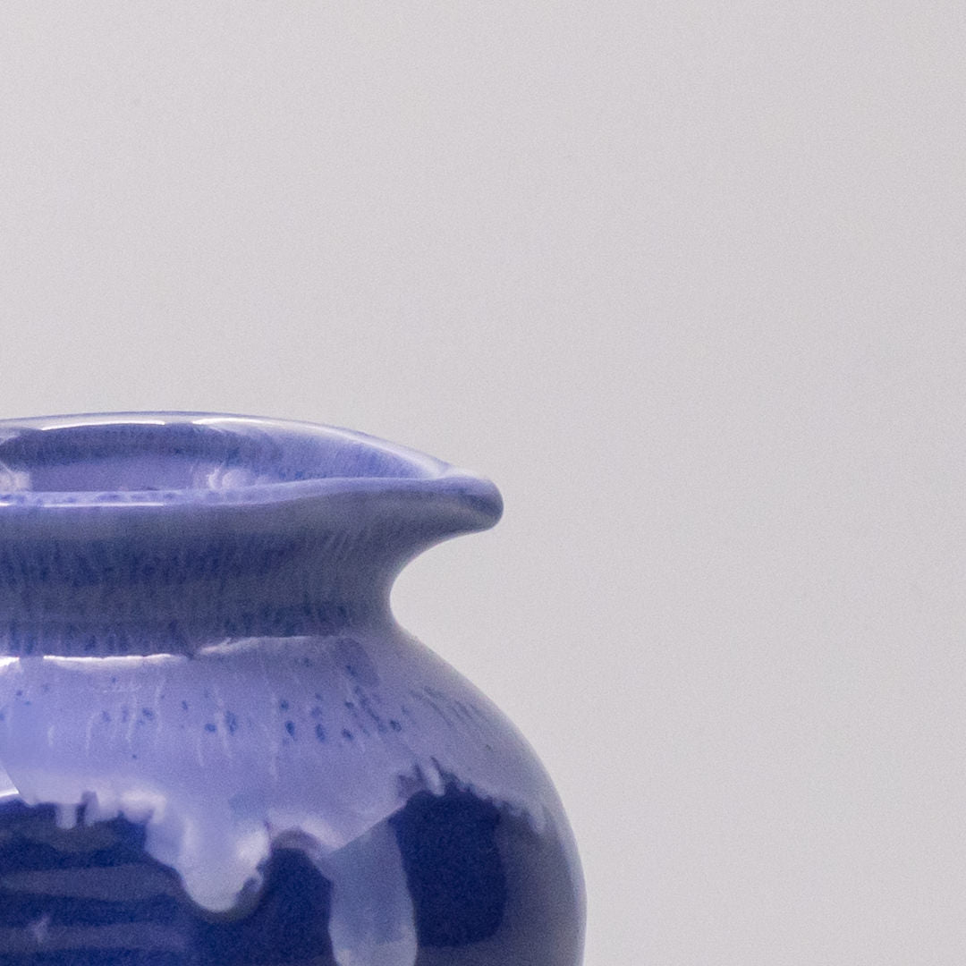Pourer 120ml Cornflower Blue white Drip V637-C1066