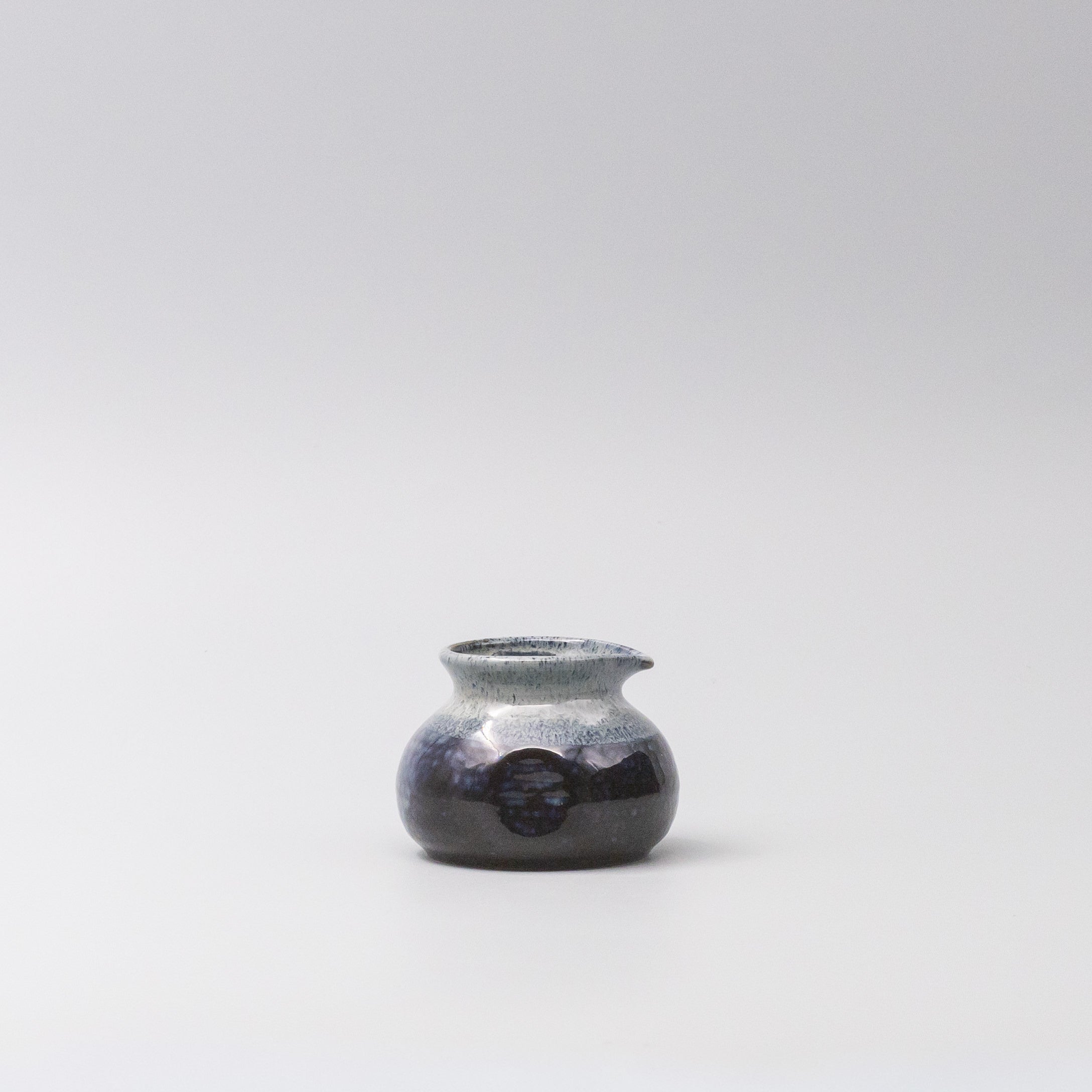 Pourer 120ml Denim Drip Glaze V637-C1068